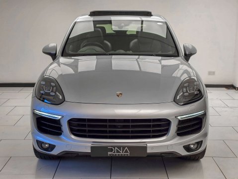 Porsche Cayenne 3.0 Cayenne D Platinum Edition V6 Tiptronic S A 4WD 5dr 35