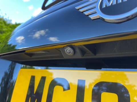 Mini Hatch 2.0 John Cooper Works Hatchback 3dr Petrol Steptronic Euro 6 (s/s) (231 ps) 17