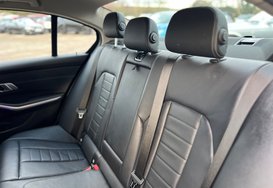 BMW 3 Series 318D SPORT 27