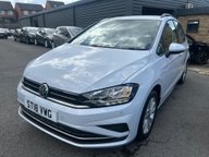 Volkswagen Golf SV SE TSI 6