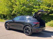 Jaguar F-Pace 2.0 D200 MHEV R-Dynamic HSE Black Auto AWD Euro 6 (s/s) 5dr 41