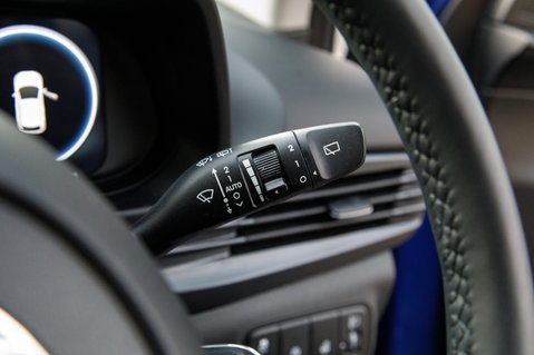 Hyundai i20 T-GDI PREMIUM MHEV 17