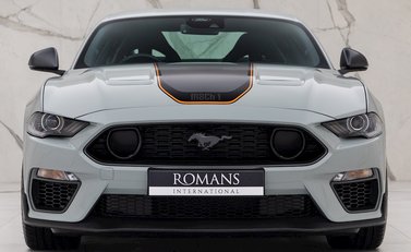 Ford Mustang Mach 1 4