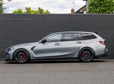 BMW M3 COMPETITION M XDRIVE TOURING 3