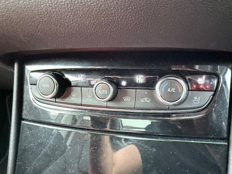 Vauxhall Grandland X ELITE NAV 21