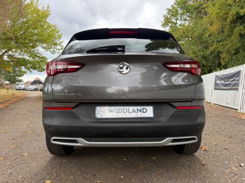 Vauxhall Grandland X ELITE NAV 17