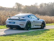 Porsche 718 Cayman GT4 PDK 5