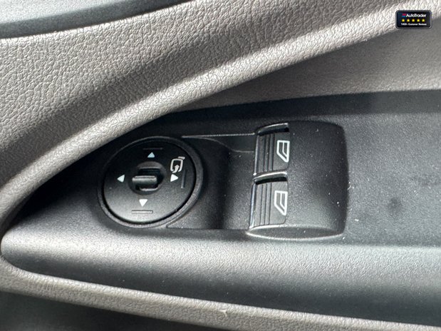 Ford Transit Connect AUTO LWB L2H1 Low Roof 250 Sport Air Con SELECT 24