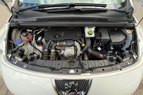 Peugeot 3008 HDI ACTIVE - MOT APRIL 2027 - PART EX TO CLEAR 48