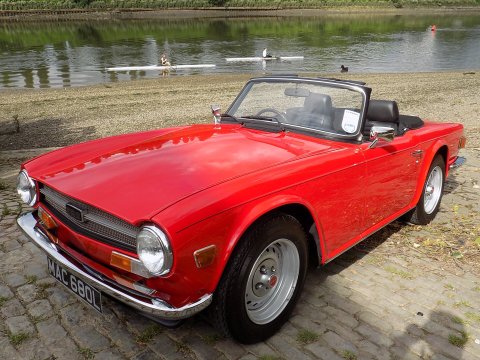 Triumph TR6 125 bhp Sports 32