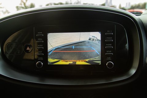 Toyota Aygo X VVT-I PURE 27