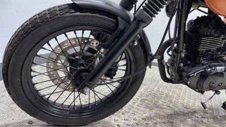 Mash Seventy 125CC 2022 17