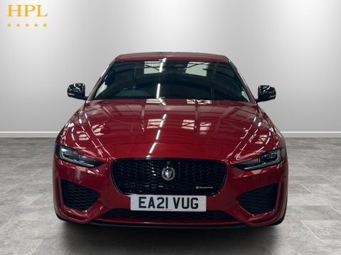 Jaguar XE 2.0 P250i R-Dynamic Black Saloon 4dr Petrol Auto Euro 6 (s/s) (250 ps) 2