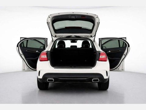 Mercedes-Benz GLA 2.1 GLA 200 AMG Line D 5dr 17