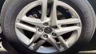 Toyota C-HR 1.8 VVT-h GPF Icon SUV 5dr Petrol Hybrid CVT Euro 6 (s/s) (122 ps) 9