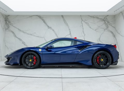 Ferrari 488 Pista 5