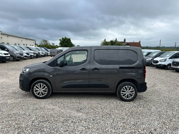 Citroen Berlingo Petrol SWB L1H1 Low Roof Enterprise Air Con Sensors EURO 6 NO VAT 1
