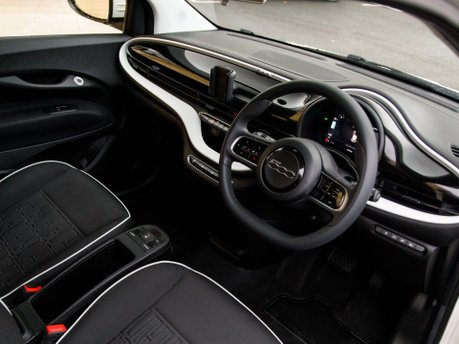 Fiat 500e ACTION