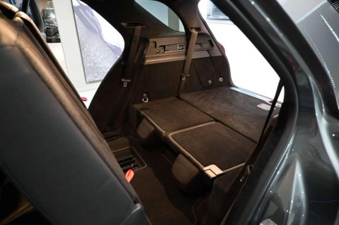 Mercedes-Benz GLE GLE 300 D 4MATIC AMG LINE PREMIUM 14