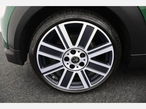 Mini Hatch 1.5 Cooper Exclusive Auto 3dr 53