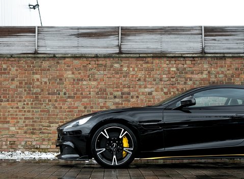 Aston Martin Vanquish S 31
