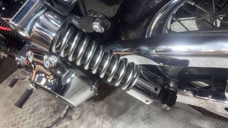 Harley-Davidson Dyna 1690 FXDL LOW RIDER 2015 ONLY 15K SPORTS EXHAUST NEW MOT 9