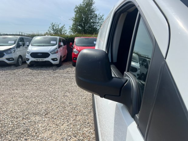 Vauxhall Combo LWB L2H1 2300 Sportive Air Con Sensors EURO 6 20