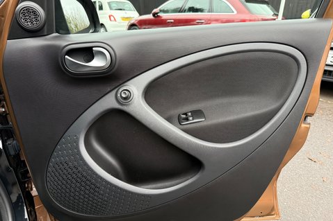 Smart Forfour BRABUS SPORT PREMIUM PLUS AUTOMATIC - £20 ROAD TAX  41