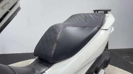 Honda PCX 2015 WW SPARES OR REPAIR PROJECT LEARNER SCOOTER 125CC BIKE 8