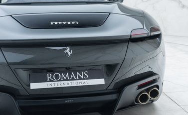 Ferrari Roma SPIDER 31