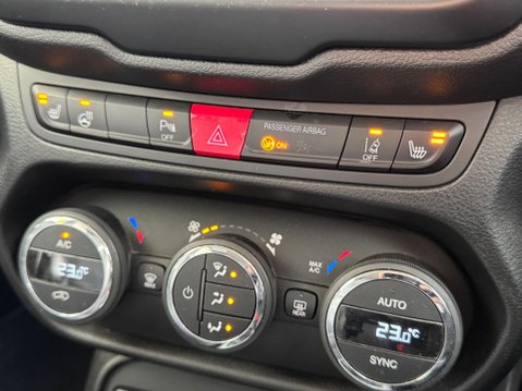 Jeep Renegade 1.4T MultiAirII Limited Euro 6 (s/s) 5dr 24