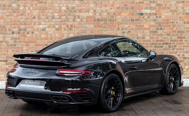 Porsche 911 (991.2) Turbo S 7