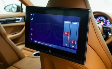 Porsche Panamera 4S E-Hybrid 15