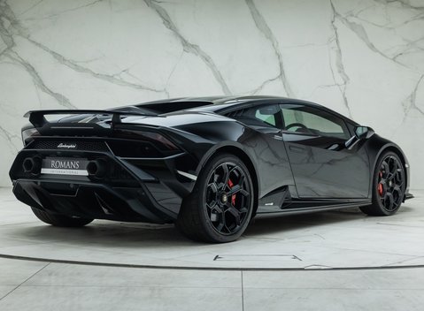 Lamborghini Huracan TECNICA 6