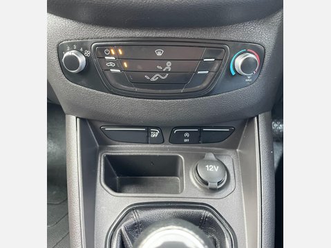 Ford Transit Courier 1.5 TDCi Panel Van 5dr Diesel Manual L1 Euro 6 (SLD) (75 ps) 30