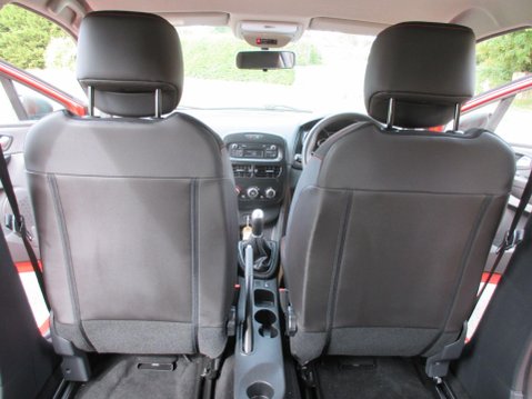 Renault Clio 1.2 16V Play Euro 6 5dr 30