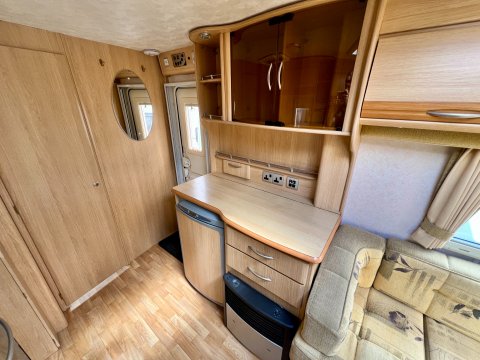 Coachman Pastiche 460 21