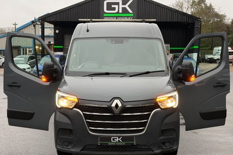 Renault Master LM35 BUSINESS PLUS DCI LWB -RARE COLOUR -FULL SERVICE HISTORY -DEMO +1 OWNR 12