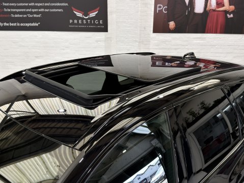 Volvo XC60 B5 ULTRA BLACK EDITION AWD 3