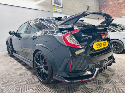 Honda Civic 2.0 i-VTEC Type R GT Euro 6 (s/s) 5dr 29
