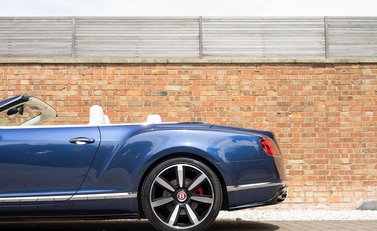 Bentley Continental GT V8 S Mulliner Convertible 28