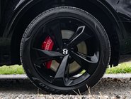 Bentley Bentayga V8 6