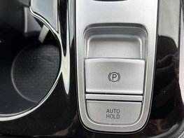 Hyundai TUCSON 1.6 Tucson Premium TGDi HEV Auto 5dr 58
