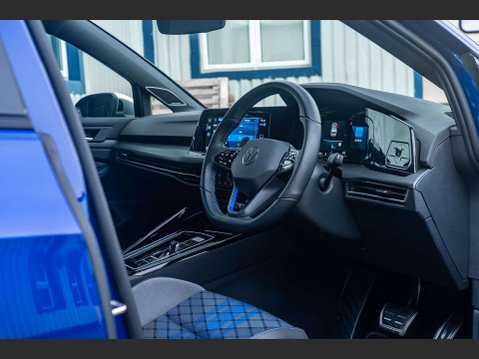 Volkswagen Golf 2.0 Golf R TSi 4Motion Semi-Auto 4WD 5dr 11