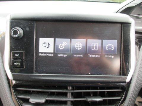 Peugeot 2008 1.6 BlueHDi Allure Euro 6 (s/s) 5dr 37