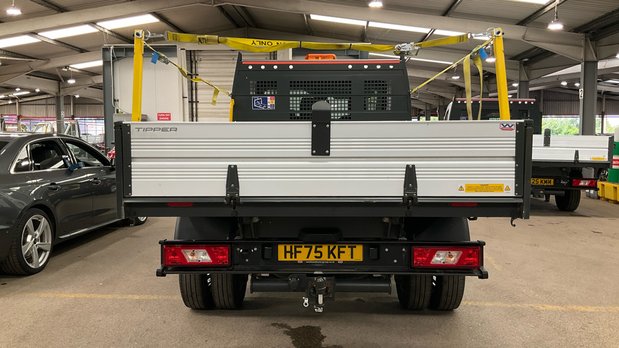 Ford Transit Tipper MWB L2 Leader 350 Air Con Dual Rear Wheel Sensors Cam Tow Bar EURO 6 5