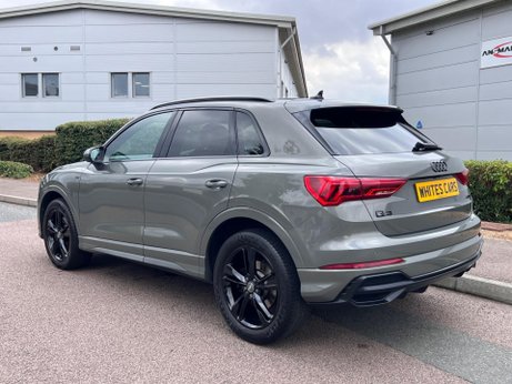 Audi Q3 2.0 TFSI 40 S line S Tronic quattro Euro 6 (s/s) 5dr 3