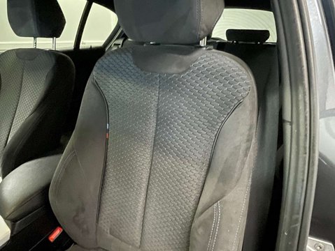 BMW 1 Series 2.0 120d M Sport Auto 5dr 39