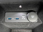 Jaguar E-Pace 2.0 D180 R-Dynamic HSE Auto AWD Euro 6 (s/s) 5dr 47