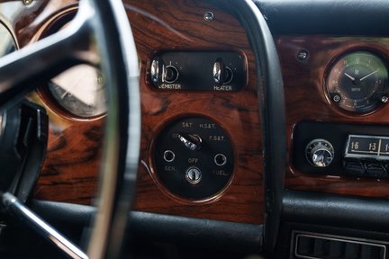 Rolls-Royce Silver Cloud III Continental FHC 19